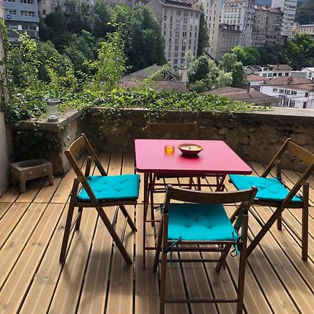 T2 Avec Terrasse Calme Et Ensoleillee Appartement Saint-Claude Buitenkant foto